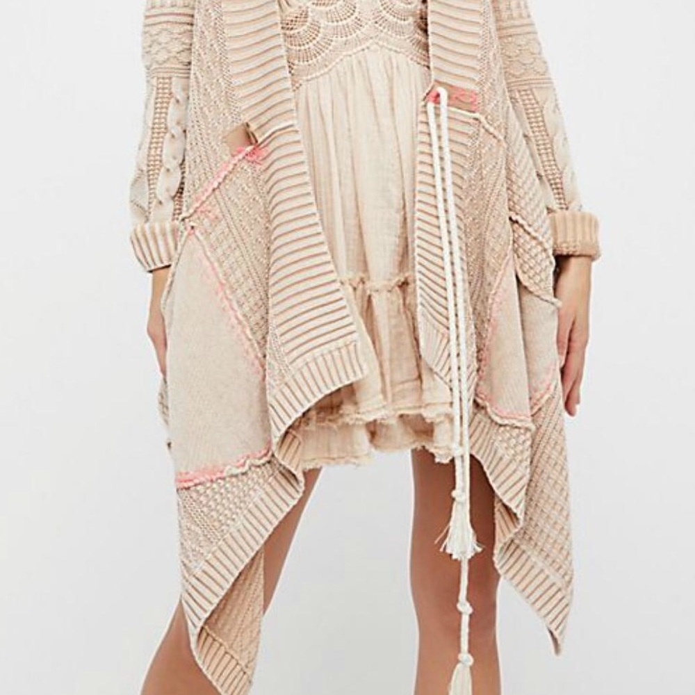 ๐๐ Free People โฆ All Washed Out Cardi โฆ Sand - Picture 4 of 8